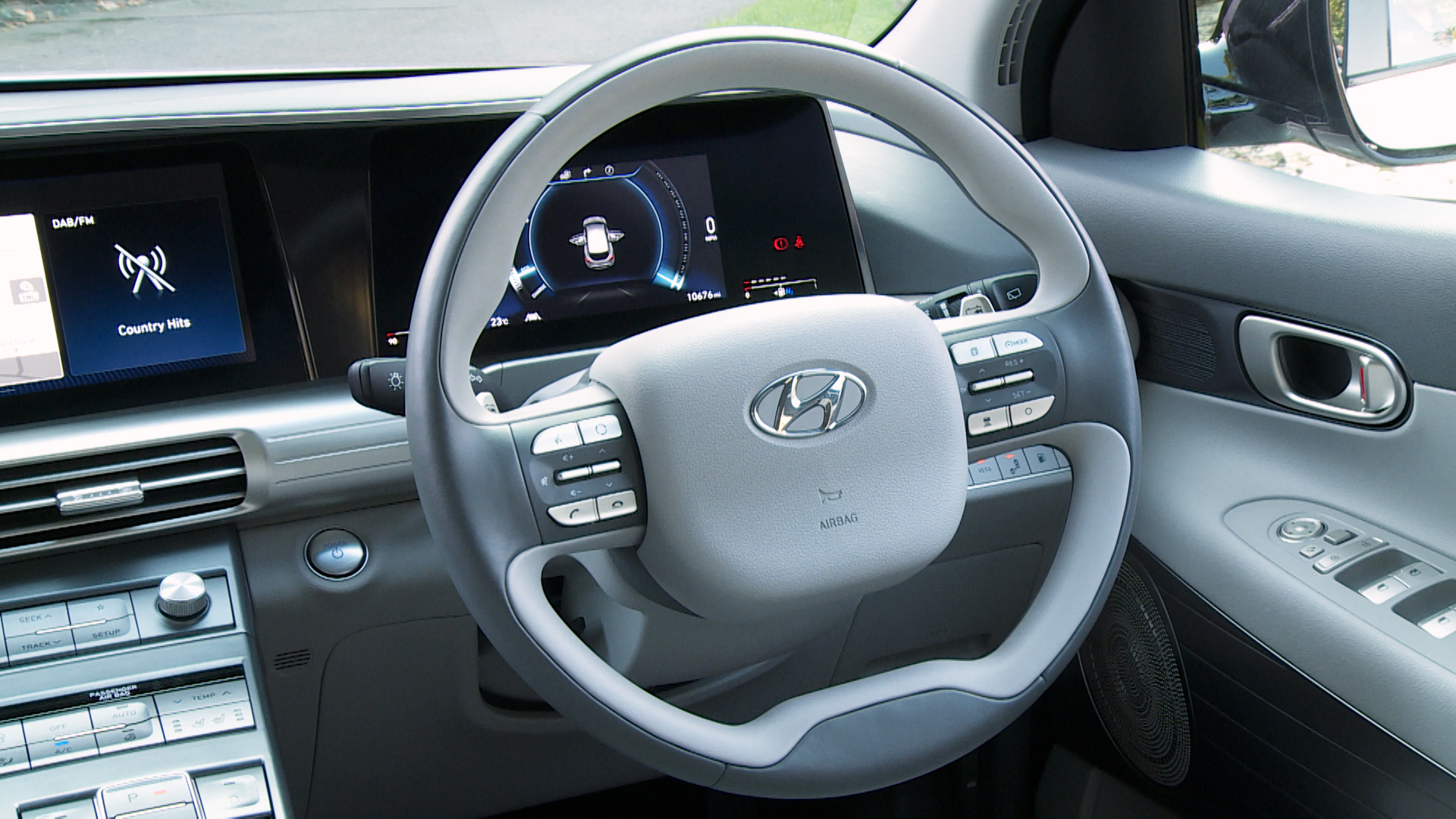 Hydrogen fuel cell Premium SE 5dr CVT